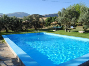 Отель Cottage in Villanueva de la Concepci n with Private Pool  Вильдьануева Де Ла Консепсьон